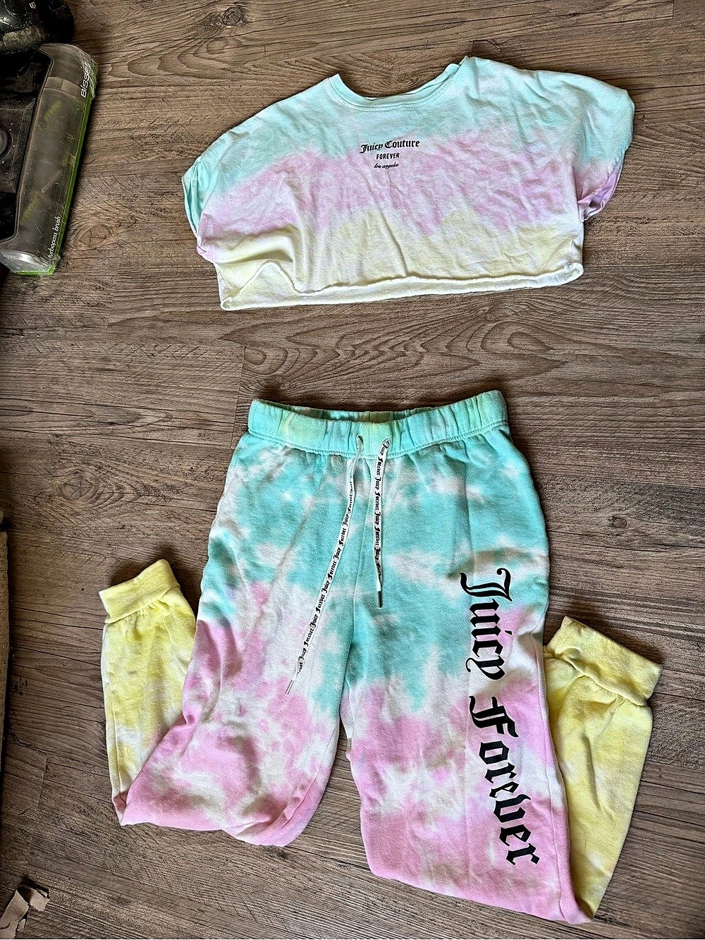 Juicy Couture cotton candy Tie-Dye Matching sweatpants and crop top set XS set